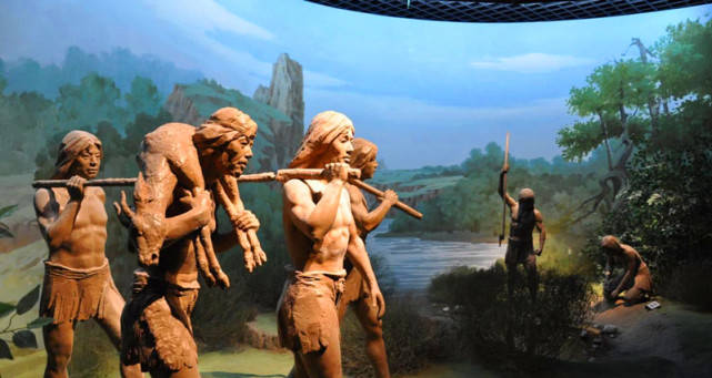 首先,氏族制度要依托于原始氏族社会才能够进行发展,而原始氏族是依靠