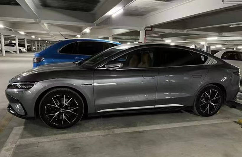 gt版比亚迪汉实拍质感更强加速不足4秒造型惊艳又霸气