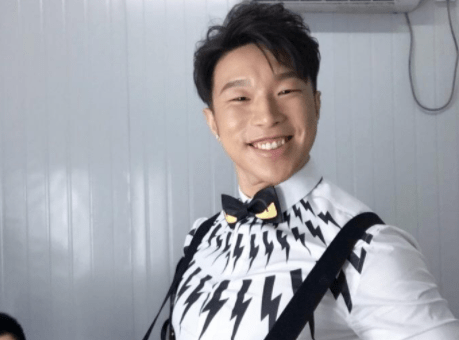 烧饼还是太美用德云社手法去闯娱乐圈难怪会成为圈中罪人