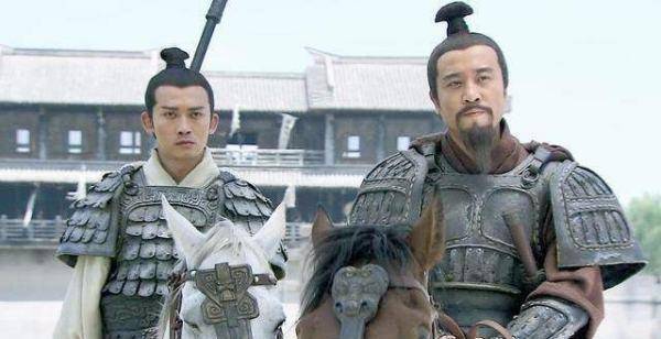 在《三国演义》中,赵云为何会选择投靠刘备呢?_张飞_汉室_关羽