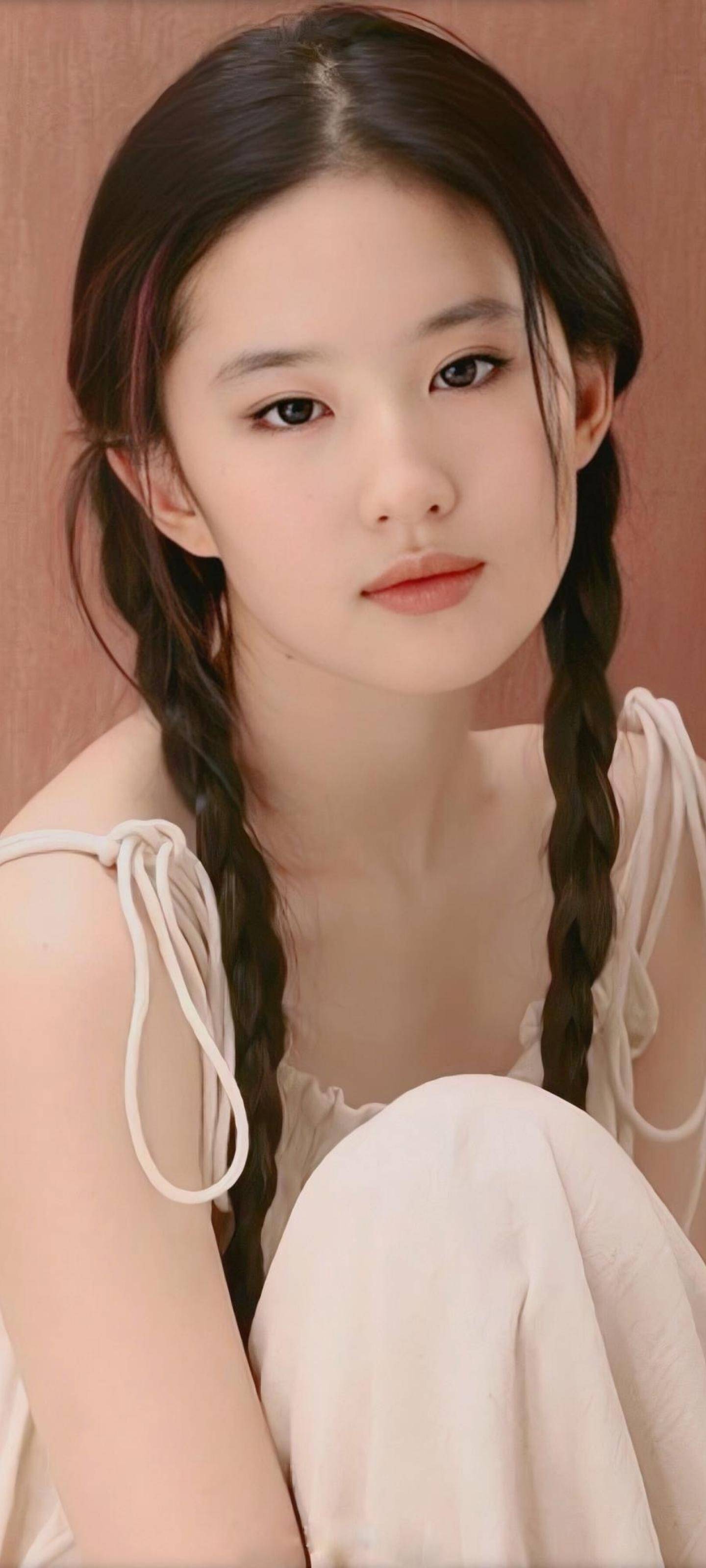 原创看完这4组相片你就知道为什么刘亦菲是千万网友心中的神仙姐姐