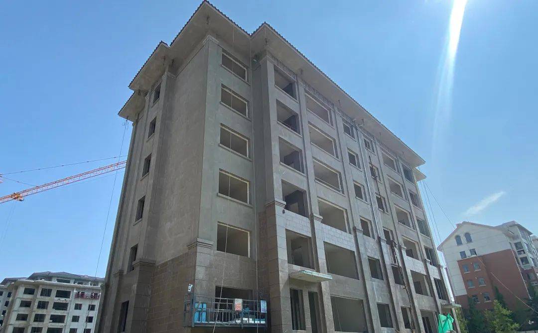 6月份美达原山天颐最新工程进度11819六层电梯洋房即将加推