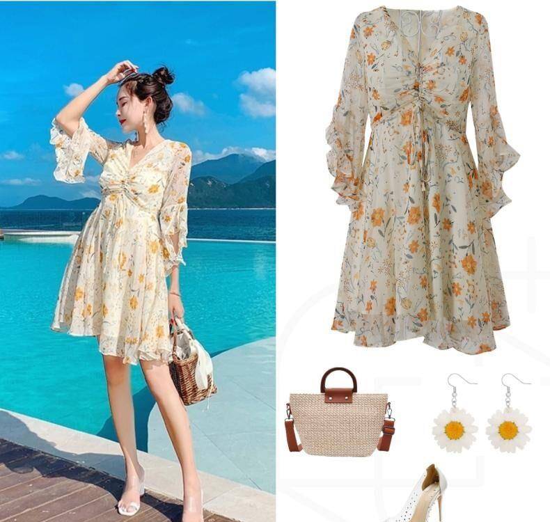 夏日甜美花漾裙装充满柔美气息演绎女神脱单大法