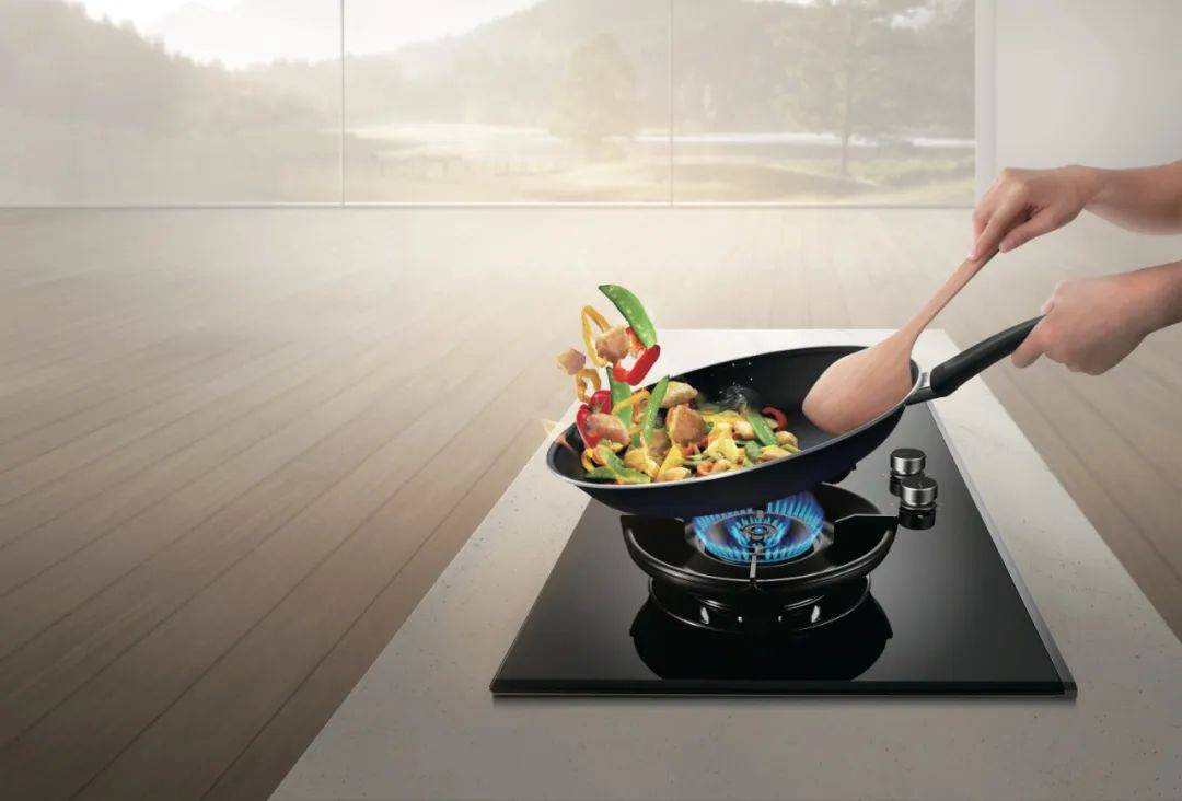 硬科技加持热效率远超国标一级!方太燃气灶让爆炒成家庭烹饪标配-家电圈官网