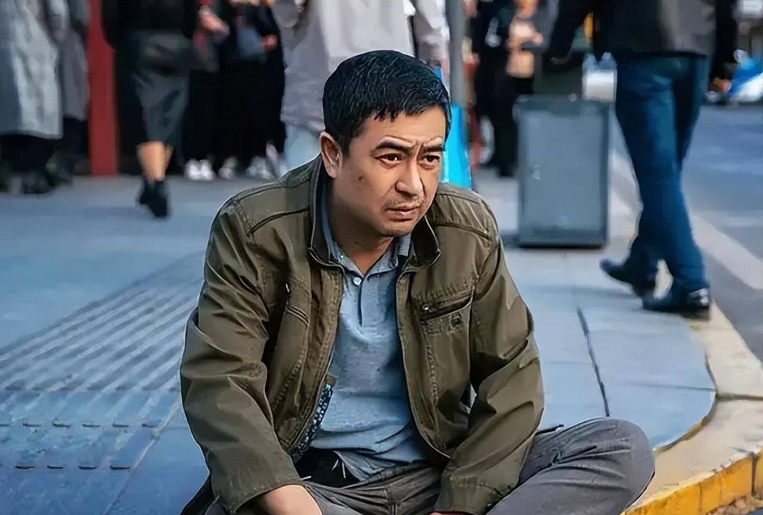 杜珺曾暗示张嘉译是"软饭男",因穷跟他离婚,如今她过得怎样?_时候_西