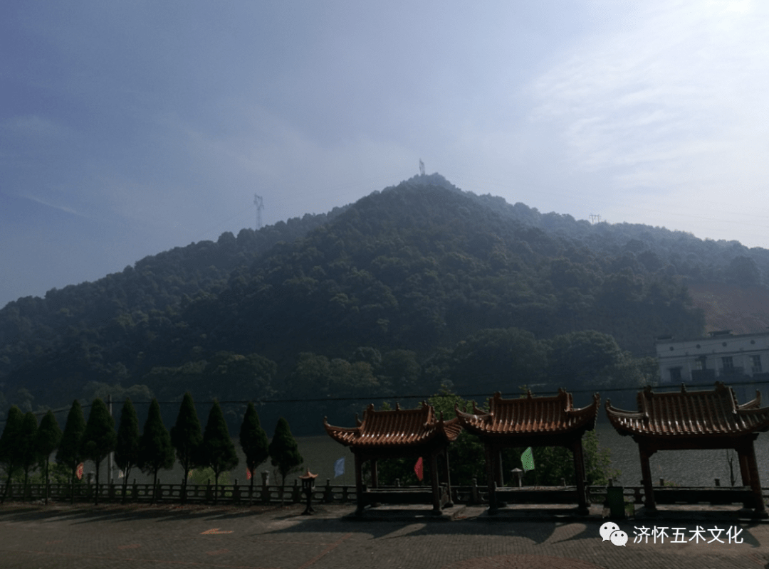 原创郭济怀谈江西新余昌山庙的选址与布局