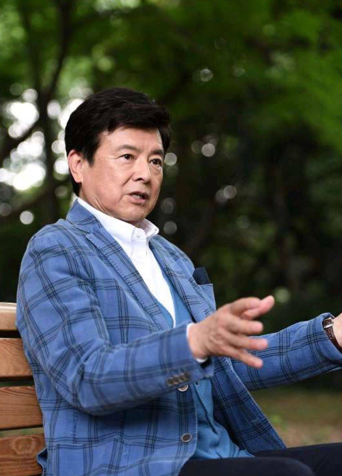 台湾70岁男演员图片