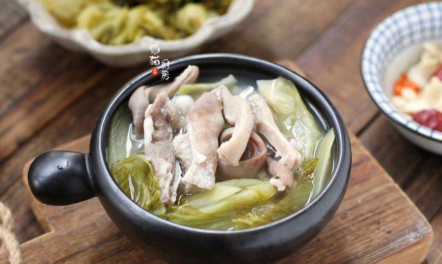 什么?用咸菜来煲猪肚汤,能好喝吗?