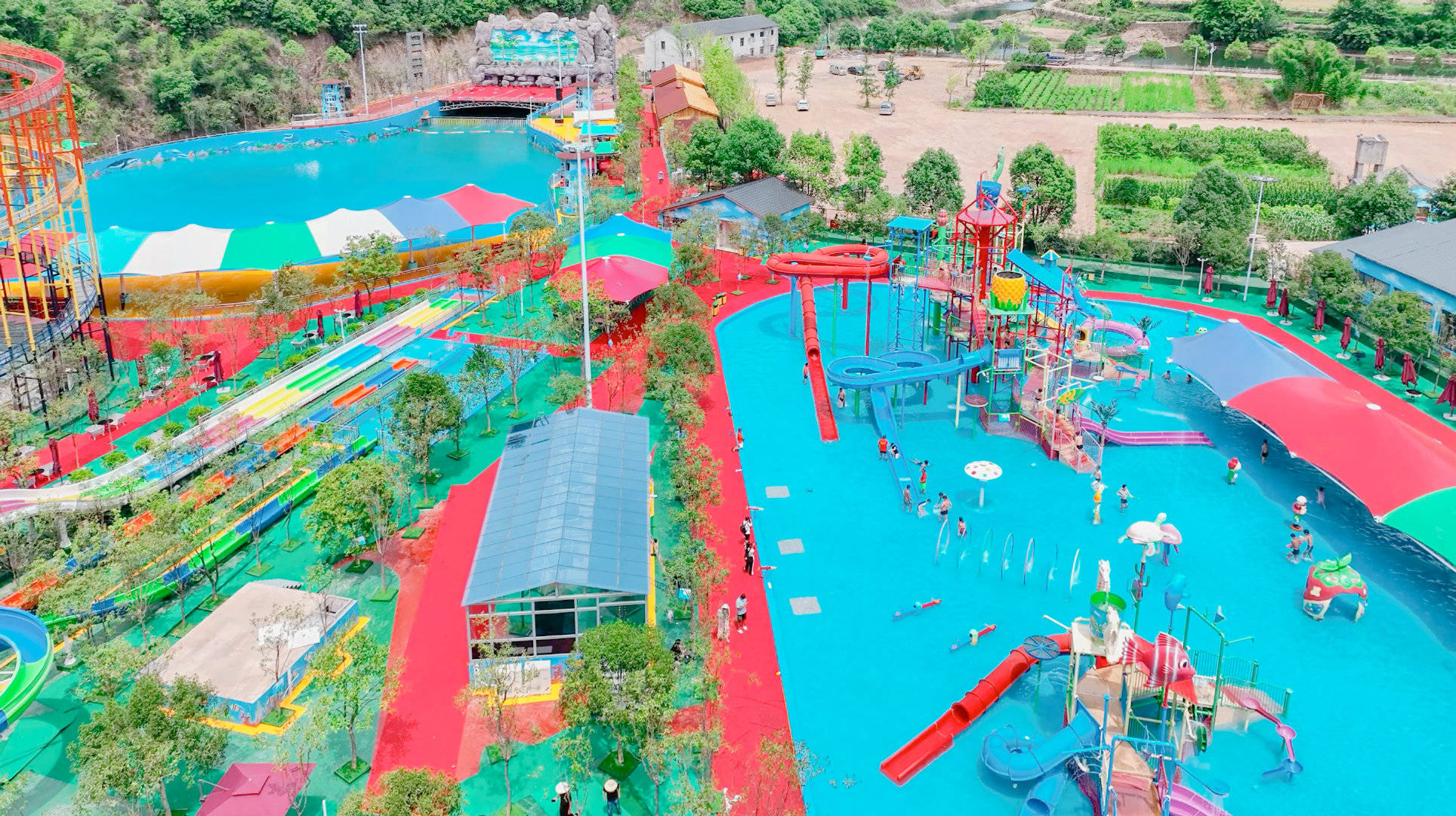 原创杭州周边龙吟谷水上乐园玻璃水滑梯造浪池儿童水寨玩到嗨起