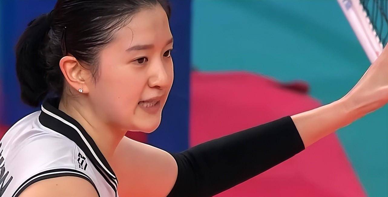 原创13韩国女排再次失利在中国女排未能成功阻拦后许多运动员都满脸