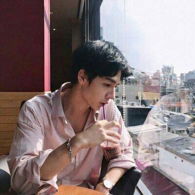 招女孩喜欢适合网恋的男生头像男人请务必优秀