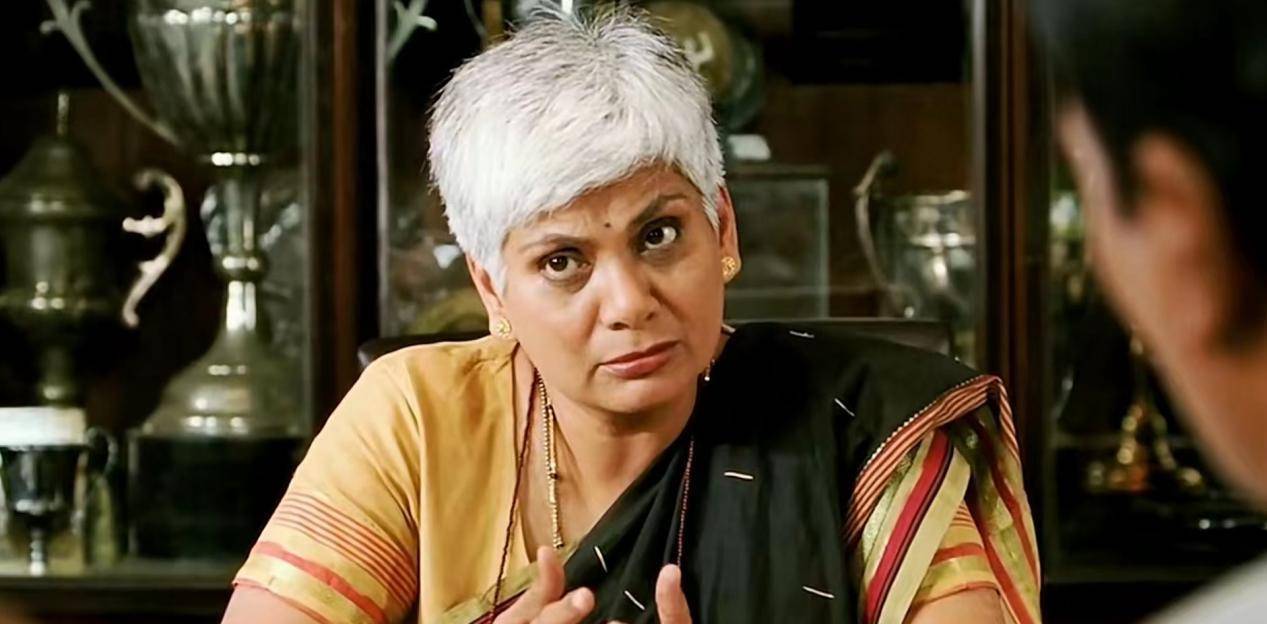 伊桑_尼克_父母