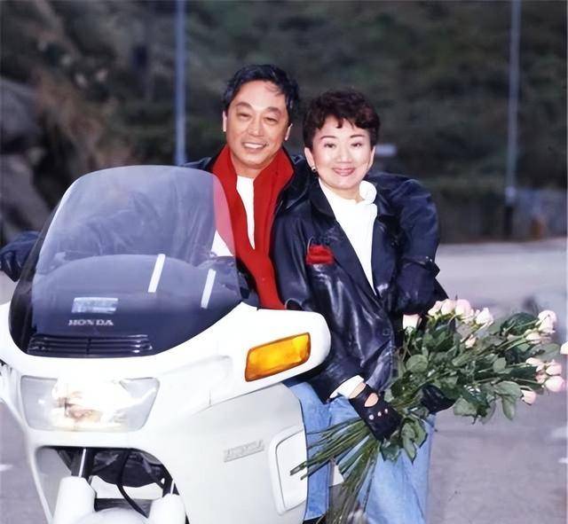 曾江遗孀焦娇,两度痛失伴侣,如今79岁坦然面对生死,努力生活_焦姣