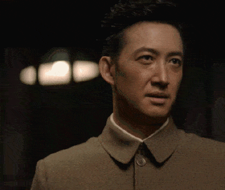 原创43岁王阳状态身材有型五官俊朗因叛逆者备受关注