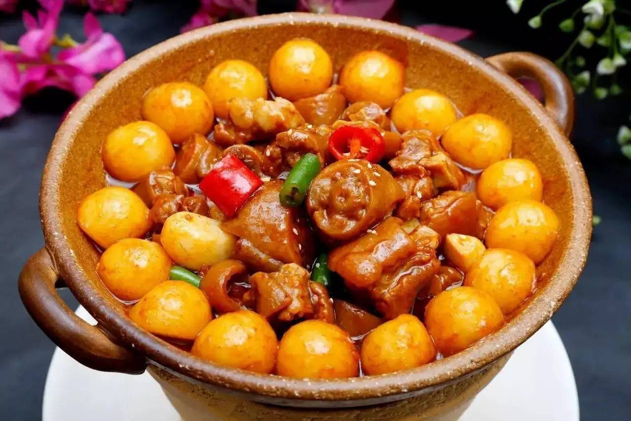 学会这样做土豆烧猪尾,香而不腻,营养解馋,一起来大饱口福吧_美食