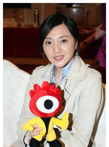 黄海波演员培训班合伙人:一个是春晚小品皇后,一个是全能女星_刘梓墨