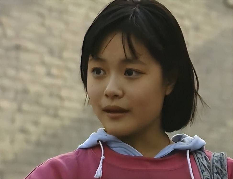 谢园的遗孀邱悦:含泪告别亡夫,最大的遗憾是没能给他生下孩子