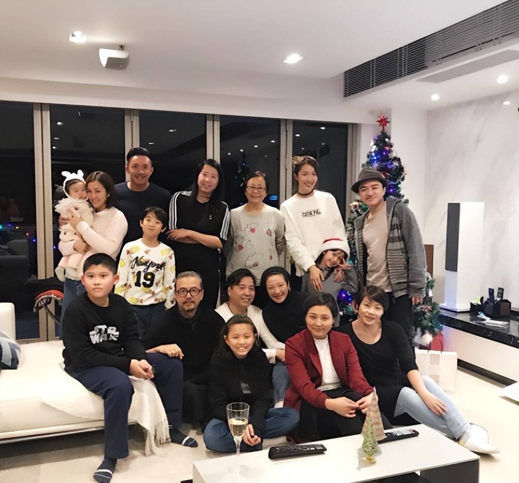 谢月美胰脏病去世,曾与周星驰合作,最后露面曝光_mary_关宝慧_刘雅丽