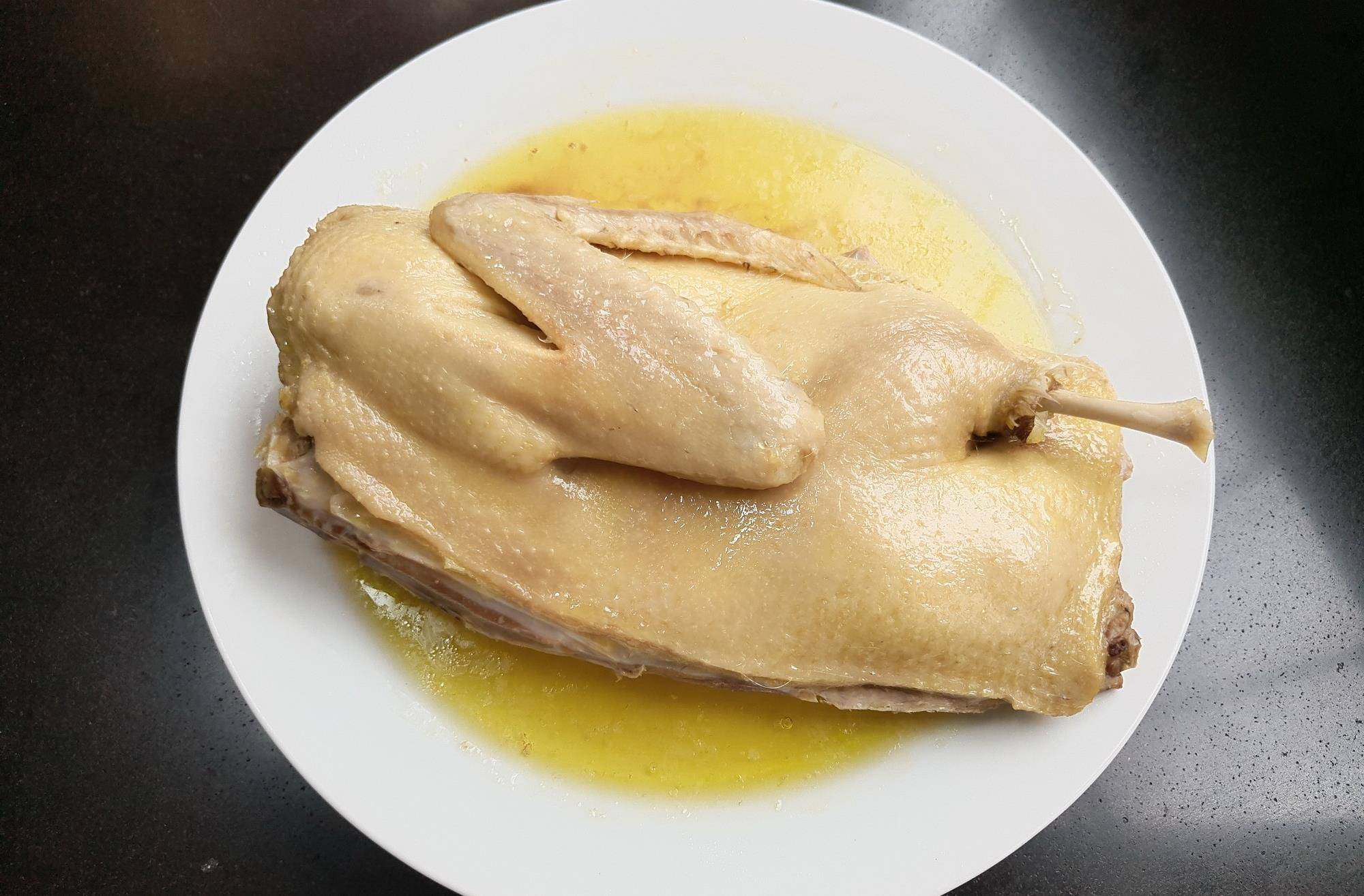 原创湖南衡阳老麻鸭两食白斩鸭美味但客家咸鸭更胜