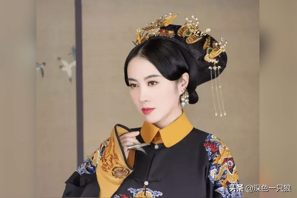 42岁香港演员叶璇被称古典美人从未出演清宫戏晒出清宫造型
