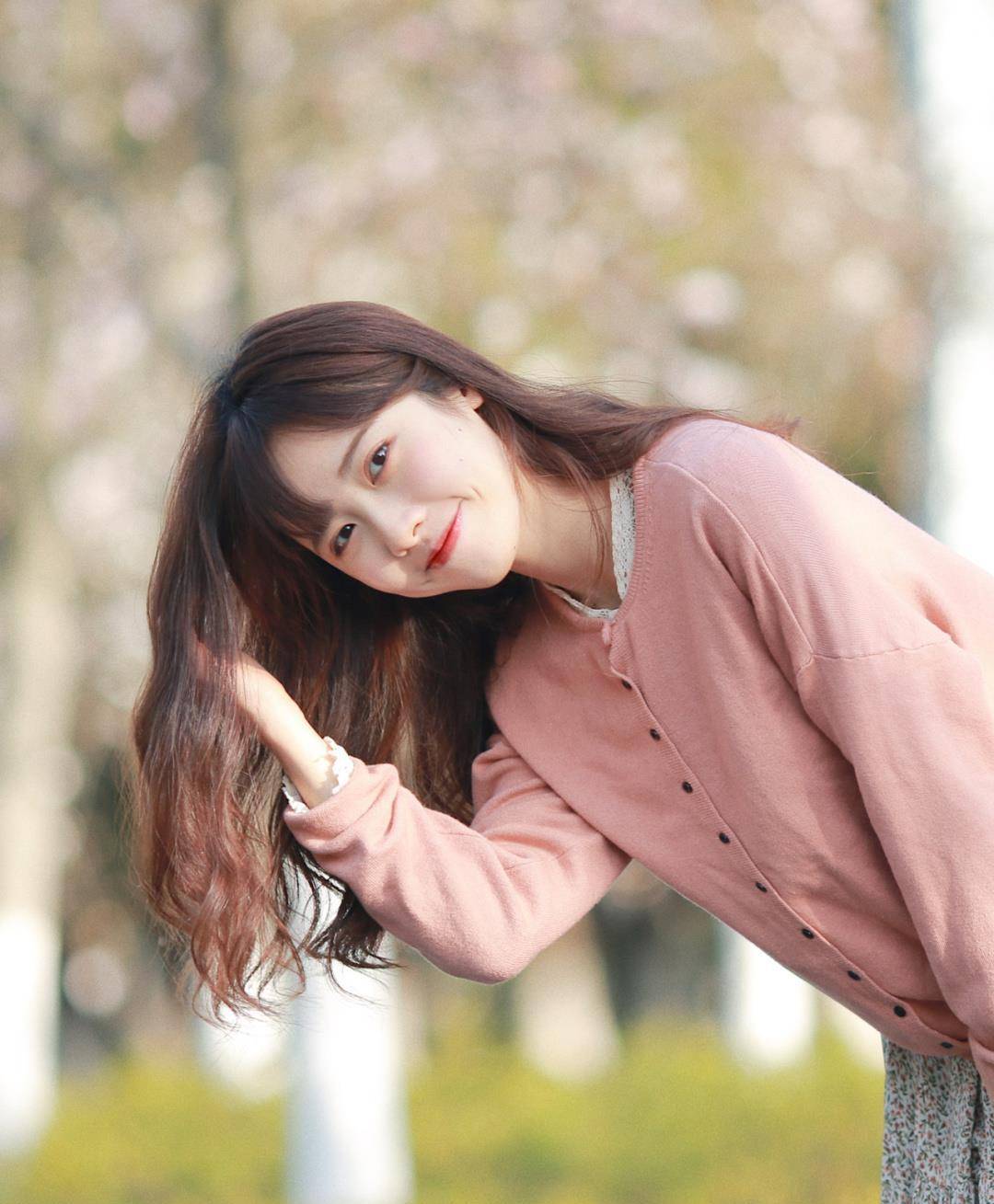 人像写真实用拍照技巧,这11个拍照姿势,人像摄影师都在用-第11张图片