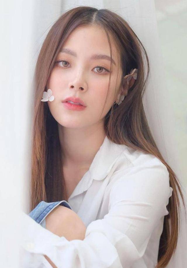 平采娜baifern,这位泰国女演员透露自己可能无法生育_子宫_疾病_经历