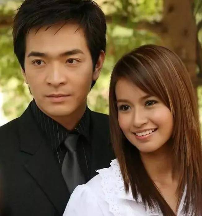 原创泰国老牌经商演绎都成功帅哥paul