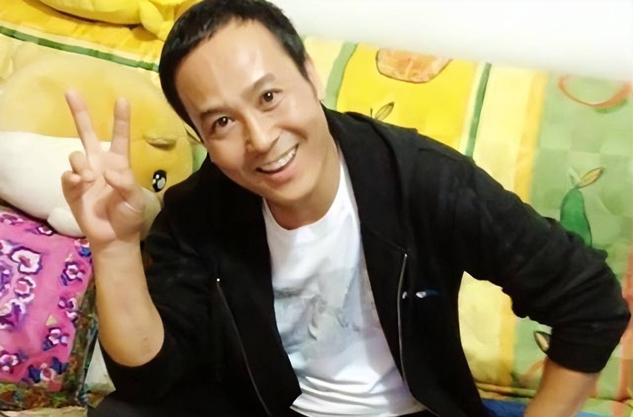 演员安亚平喉癌去世,曾与陈道明唐国强合作,生前最后露面照曝光