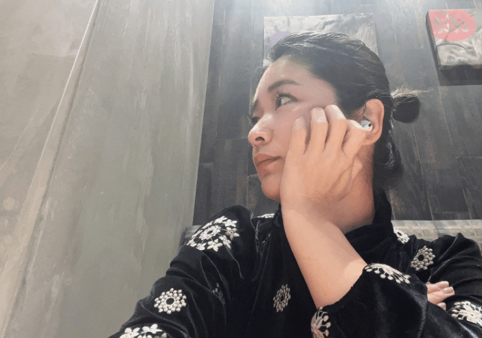 原创凤凰卫视李淼发文缅怀安倍生前曾多次受邀采访他还晒出了合影