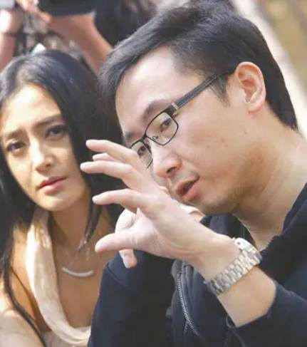 "吸渣体质"秦岚,42岁不结婚不生子,凭什么活得这么爽?_韩兆_因为_巴掌