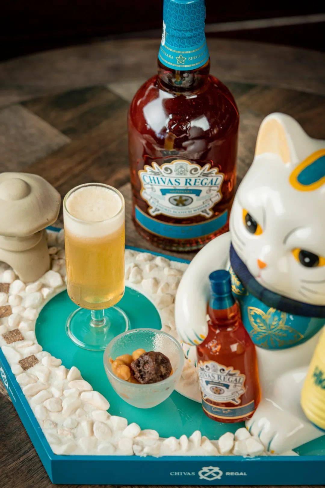 又是一季大师赛,芝华士带你feel酒杯上的百变体验