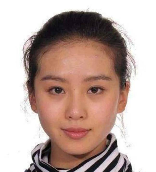 11位女明星素颜照,一个比一个漂亮,她要不化妆的话早火了!