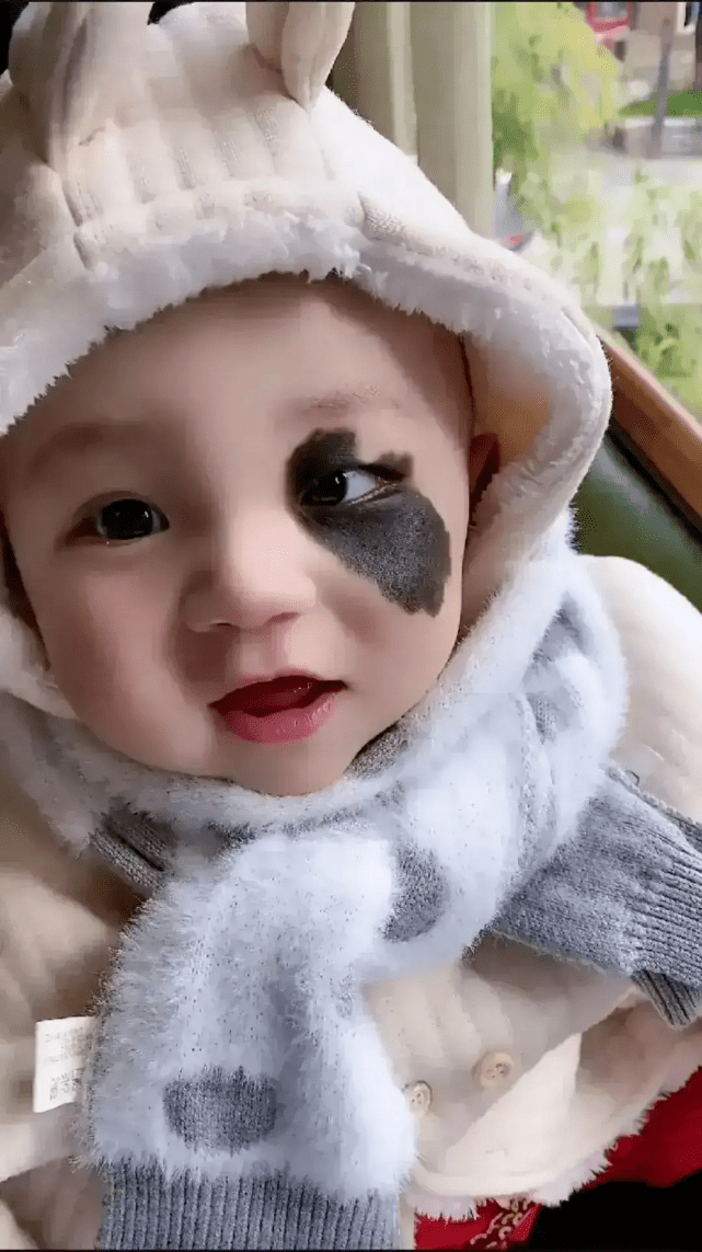 黑眼圈宝宝网络图片图片