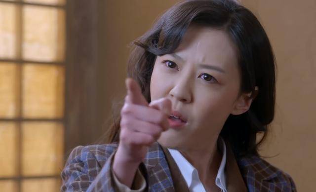 烽火抗大》首播,3点可以看出,《大决战》,要"小心"了_抗日_青年_董娜