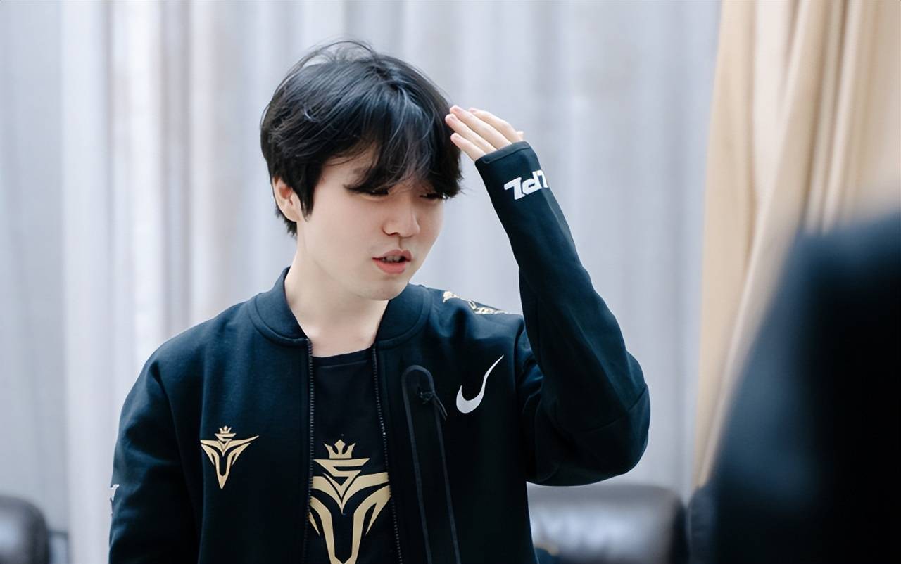 theshy大战rookiev5不败金身将不保wbg恐成拦路虎