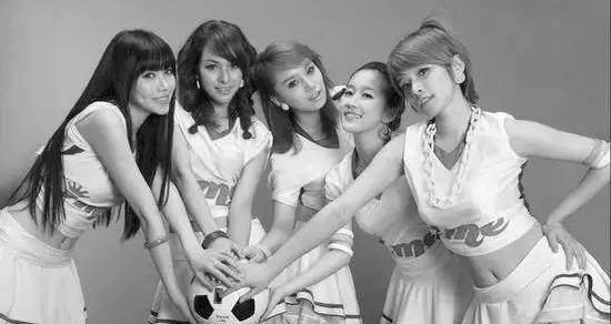 可惜09届快女早已物是人非_黄英_李雨_江映蓉