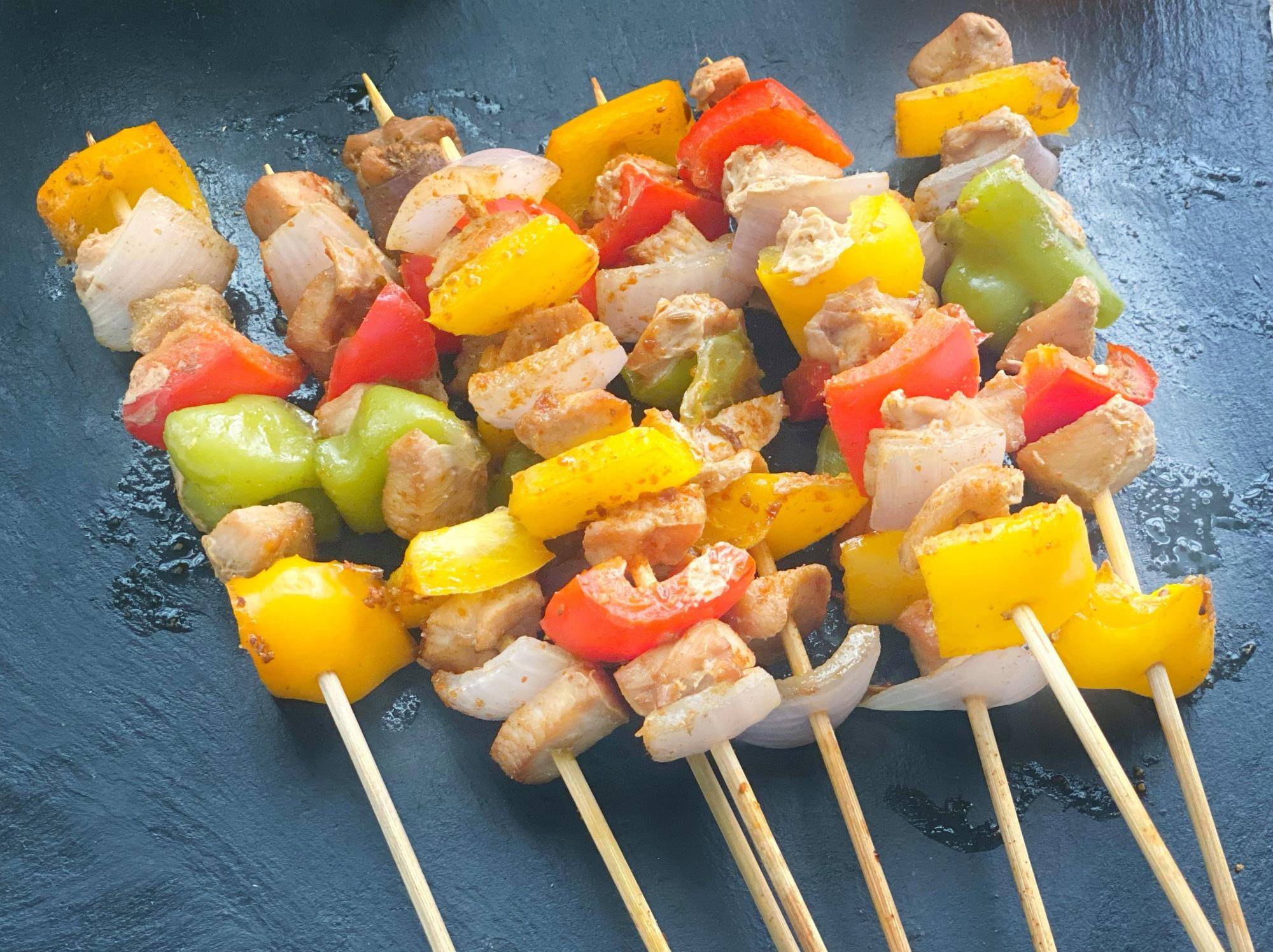原创自制彩椒烤肉串不用1滴油美味又低卡完爆街头烧烤摊