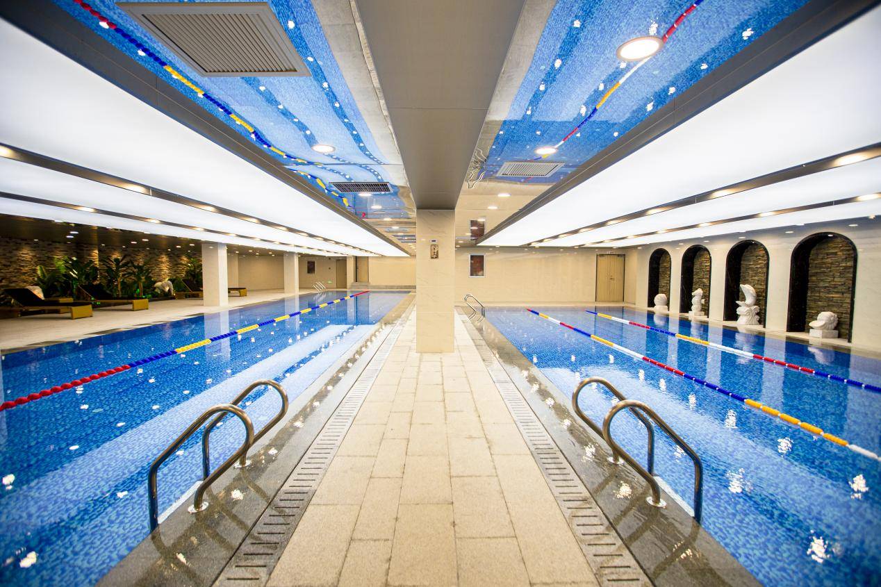 岛城健身新地标 伍佰优品健身香港东路旗舰店盛大开幕_运动_行业_专业