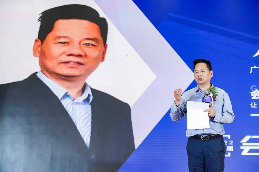 久零区块链董事长卢苇就当下企业困境,传统电商,未来经济做了分析,并