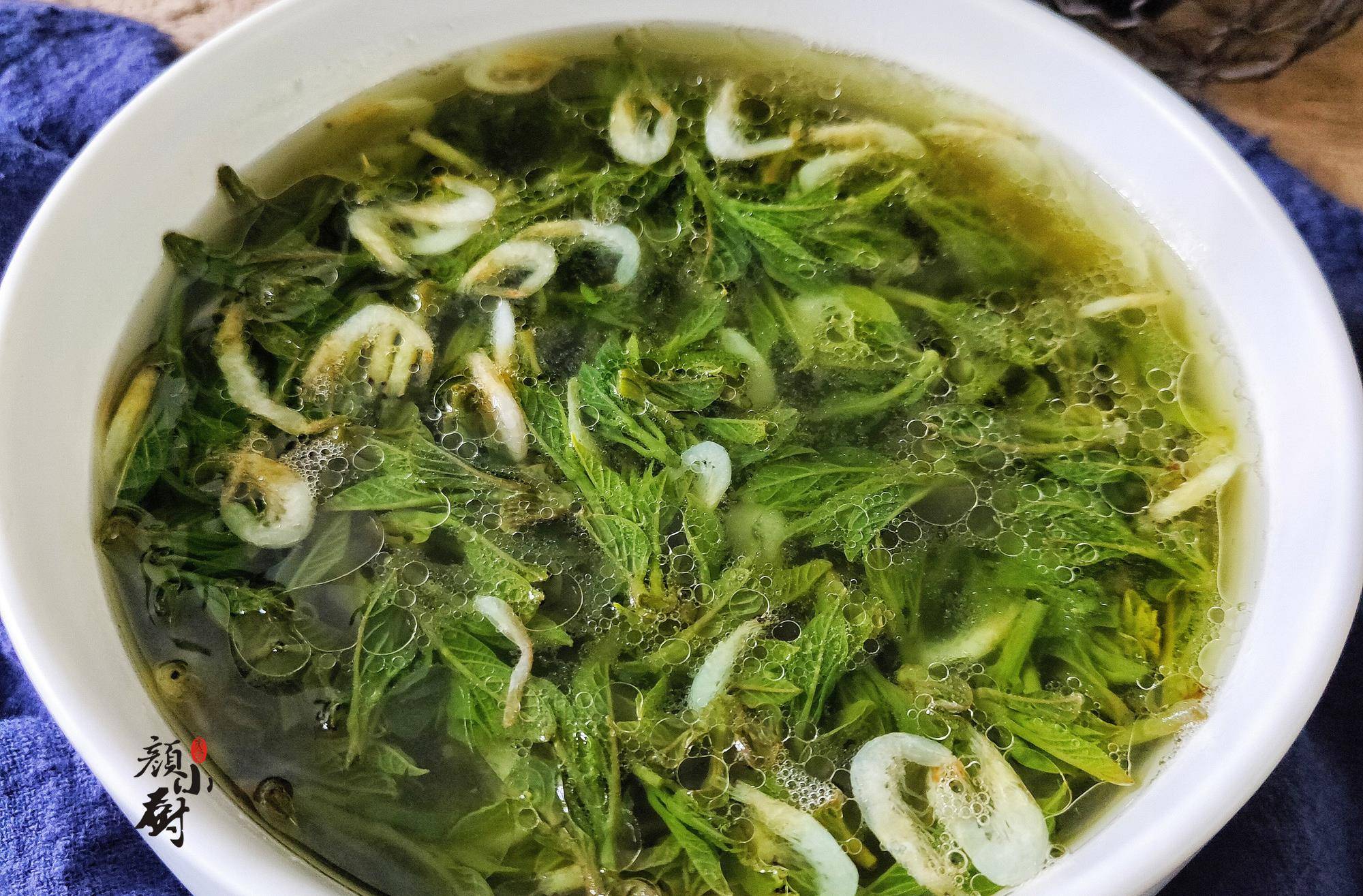 清明前后,这野菜要抓紧吃,简单一煮,清香回甘,错过就要等明年_虾皮_步