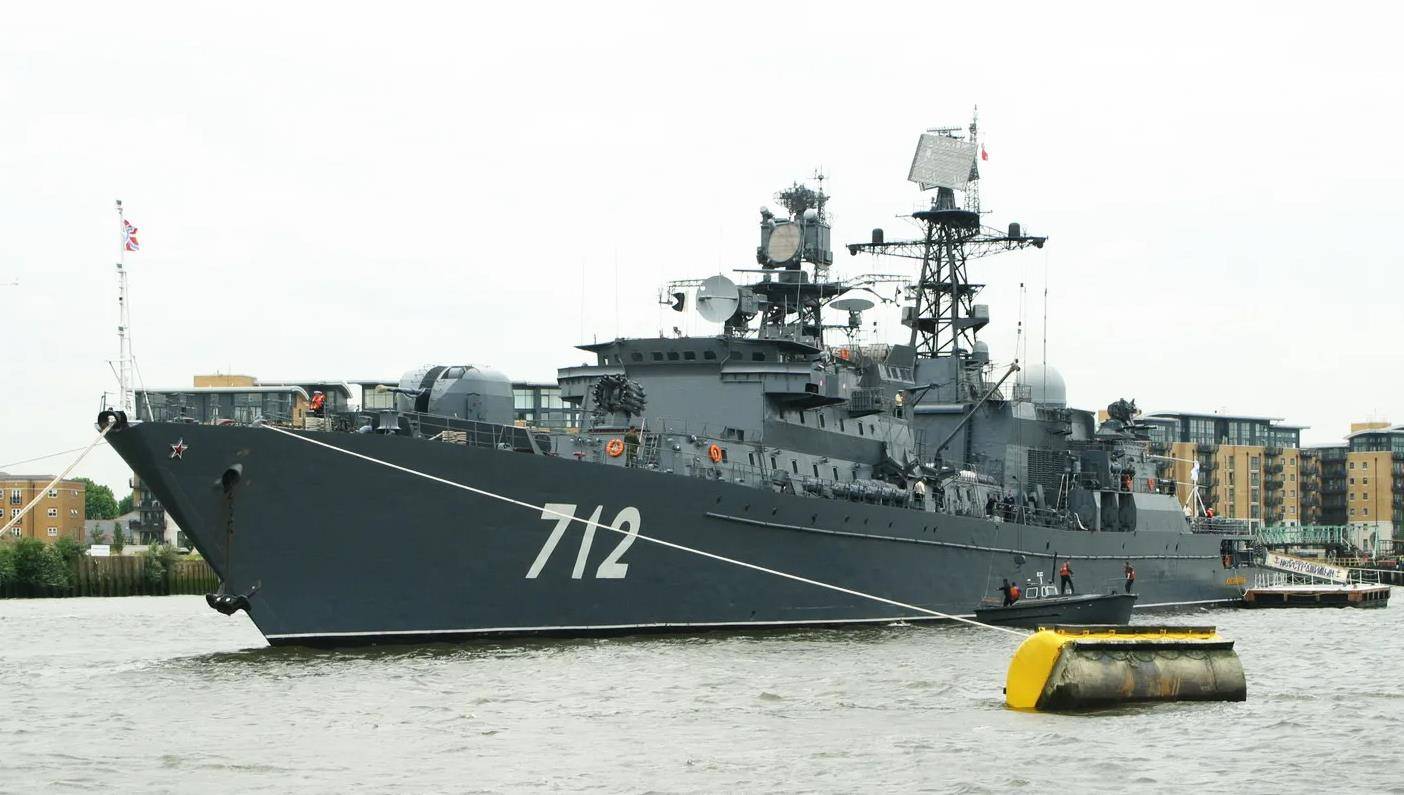 原创不惧号护卫舰重出江湖历经多年大修曾受制于发动机缺失