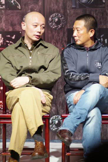 大学_父亲_摄像