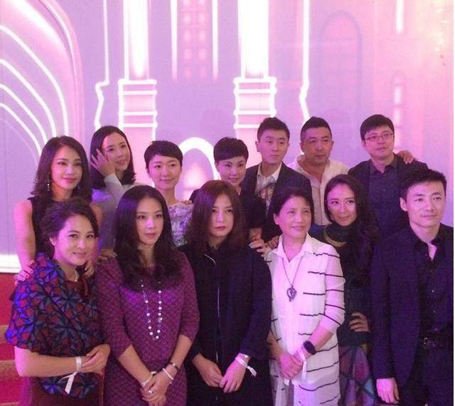 其中赵薇,陈坤,黄晓明,何琳,郭晓冬,李佳,颜丹晨,张恒,孔维等更是今日