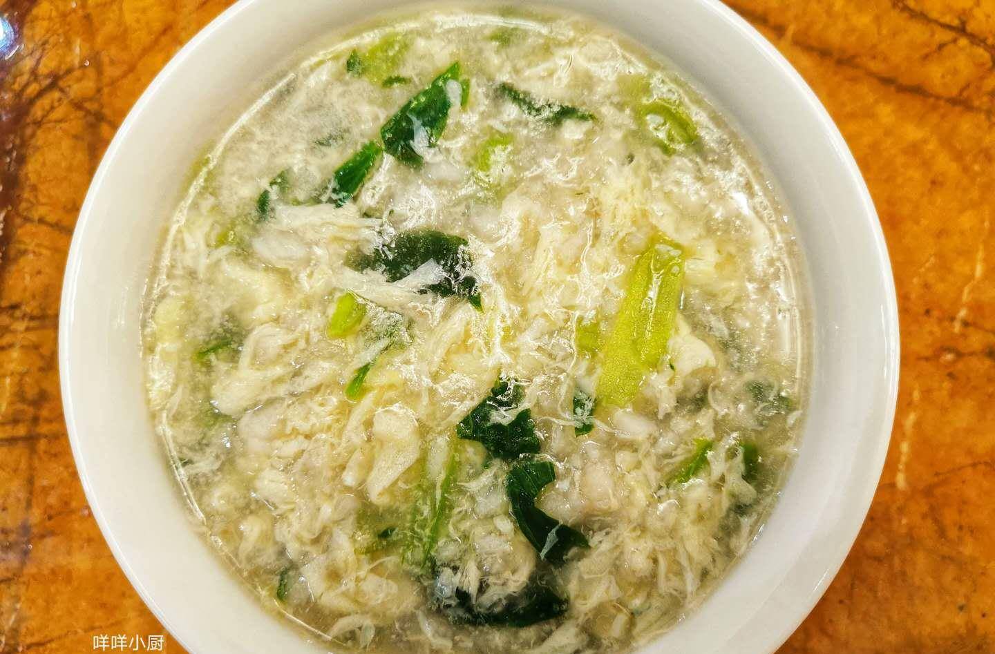 原创秋天要温补来一碗山药鸡蛋青菜汤健脾养胃营养好做法超简单