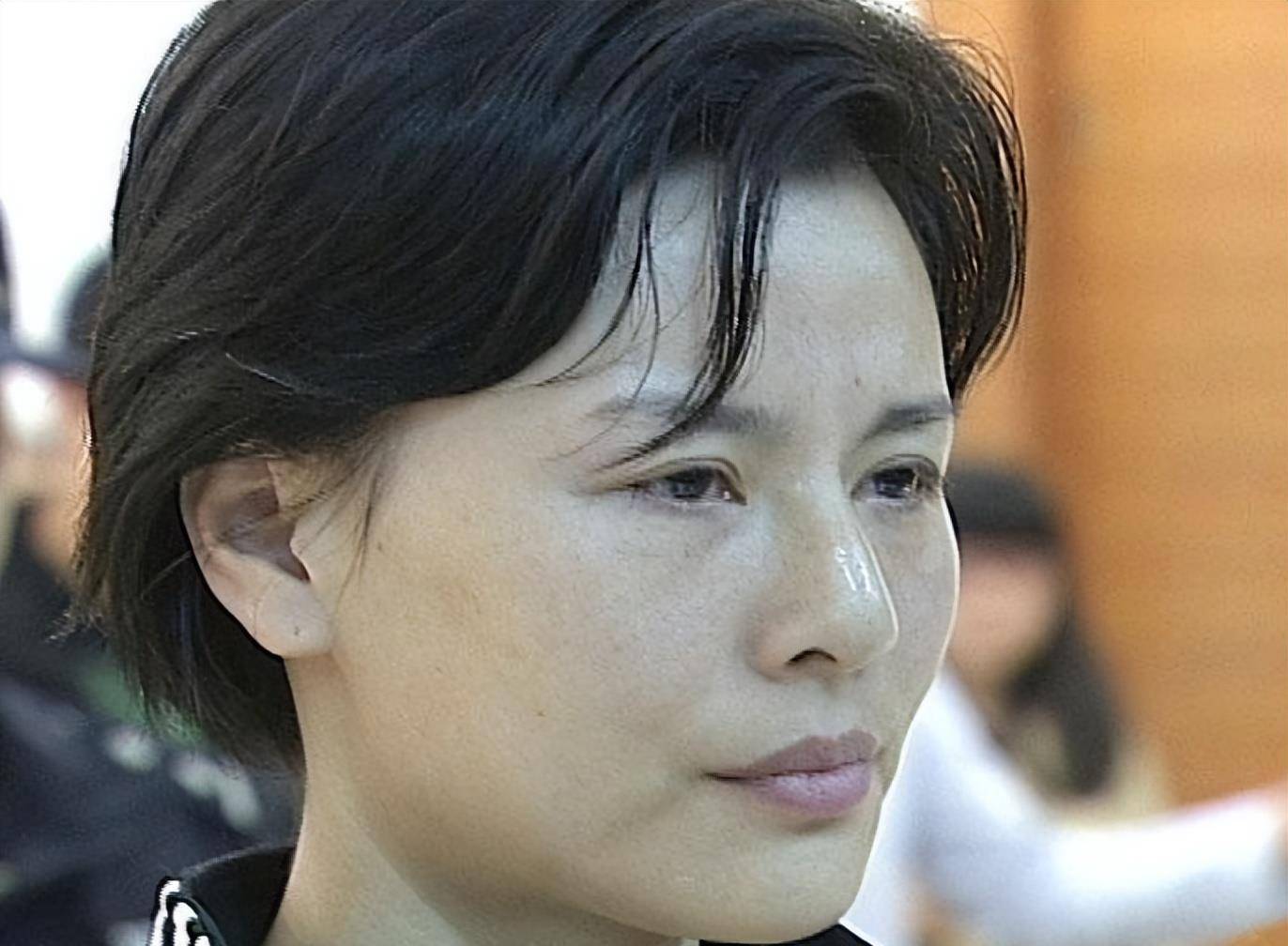 号名模顾春芳:靠美色4年"骗"17亿,最终却沦为了死刑犯_女人_漂亮_时候