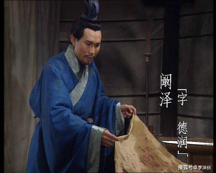 剧中王友德的扮演者叫张喜前,毕业于上海戏剧学院,张喜前的名字在演艺