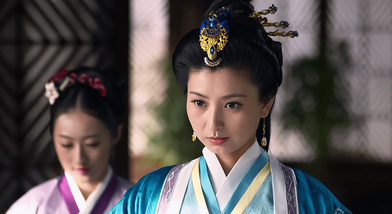 《芈月传》"想靠忍在深宫里活着的"樊长使:她的懦弱,害了儿子_生活