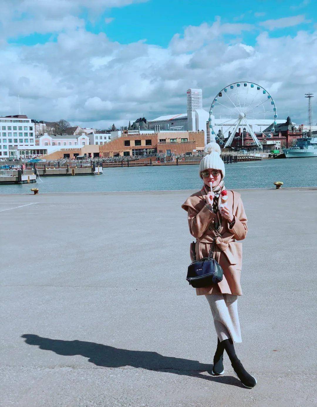 凤凰卫视美女主持人竹幼婷,还是那么漂亮!散发出独特的气质