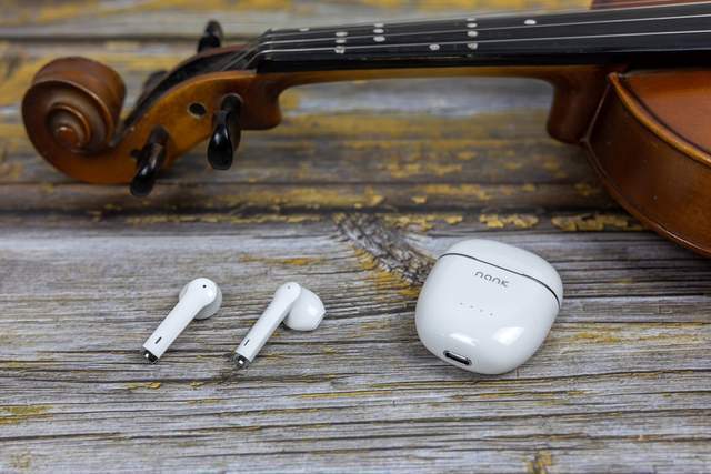 开车打电话用什么蓝牙耳机好？司机蓝牙耳机推荐