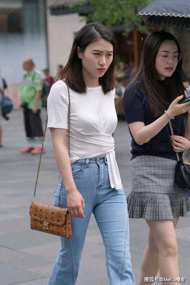 上下身搭配好,才能穿出黄金比例的身材,让你轻松展示s形好身材_姐姐